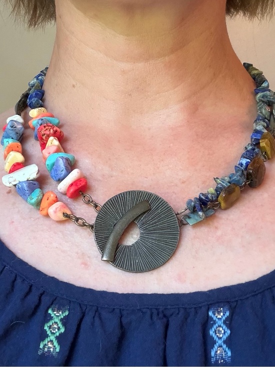 Jewelry - Multicolor Stone Bead Pendant Necklace